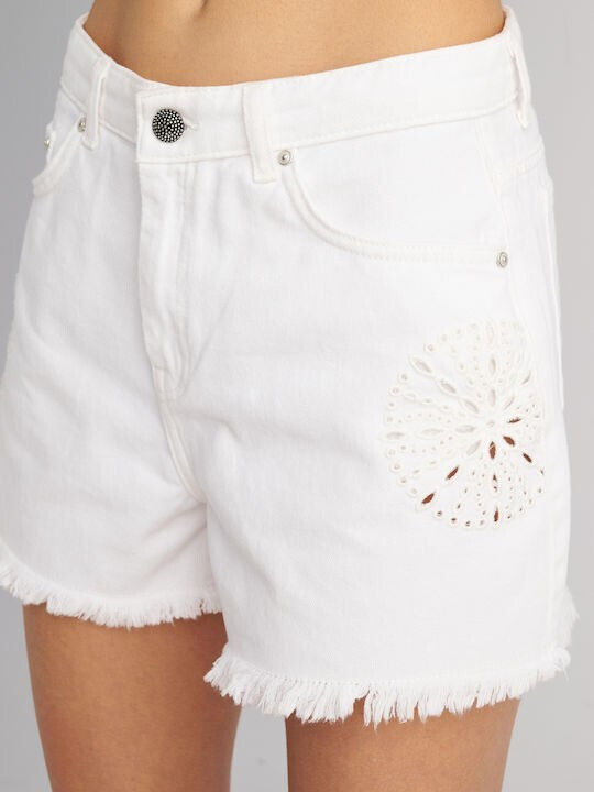 Dora Women's Shorts White