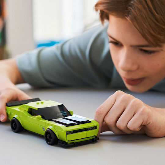 LEGO Speed Champions Dodge Challenger SRT για 9+ Ετών 390τμχ
