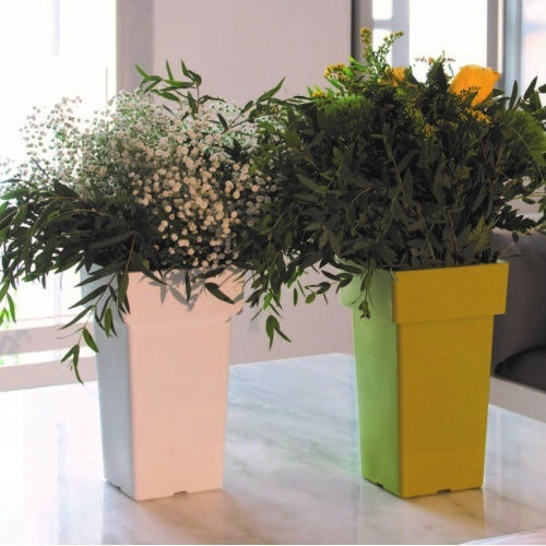 Viomes Linea Ghiveci Plastic 33x33x60cm.