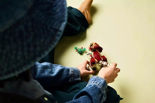 LEGO Jurassic World Бебешки Динозавър Dolores Aquilops за 7+ Години 339 Бройки