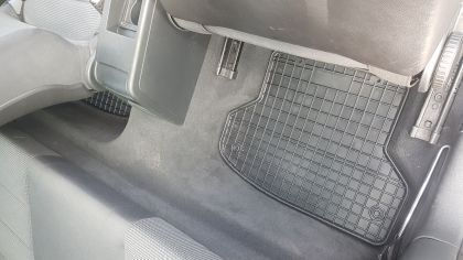 Frogum Satz Vorder- und Hintermatten 4Stück aus Gummi für Audi A3 2003-2013 Schwarz