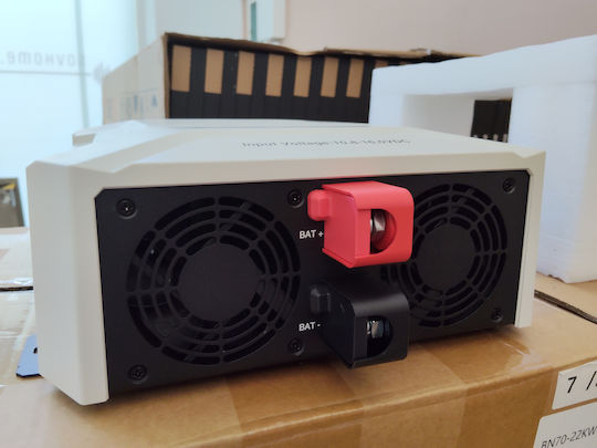 SRNE IC12-2KW-AU Invertoare Cu Undă Sinusoidală Pură Putere 2000W Cu Tensiunea De Intrare 12V Cu O Singură Fază IC12-2KW-AU