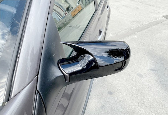 Set 2 Capace Oglindă Stil Batman Renault Megane II 2002-2009 Culoare Negru Pian Negru Lucios Instalare Ușoară Rezistent la UV Material Premium