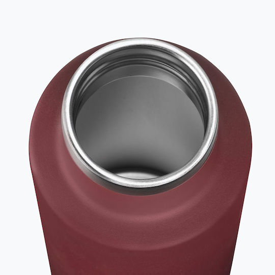 Esbit Bottle Thermos Stainless Steel 750ml is the perfect companion for any outdoor adventure Made from durable stainless steel it provides reliable thermal insulation keeping your drink at the desired temperature for a long time With a capacity of