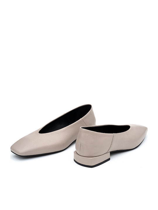 Leder Pumps mit flachem Absatz Weiß