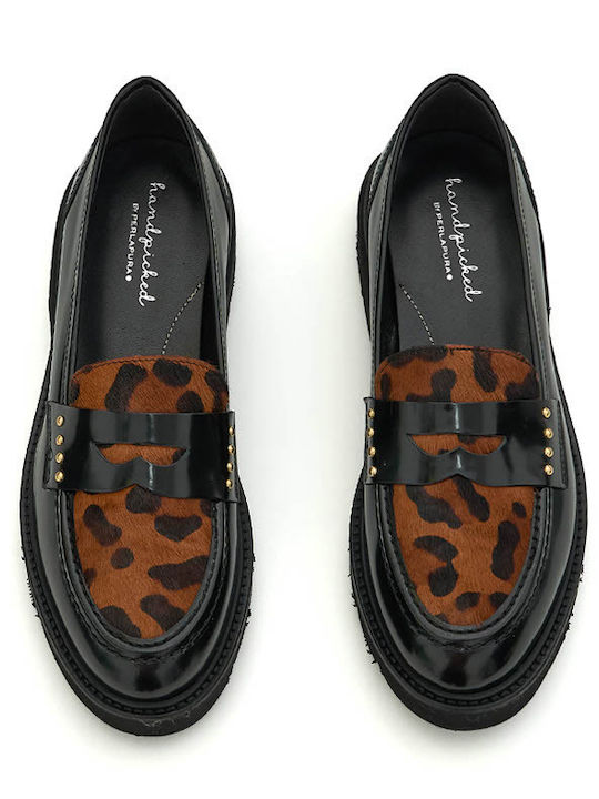 Leather Women's Loafers in Black Color
