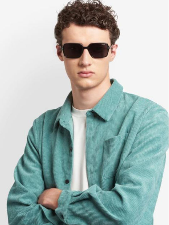 Polaroid Damentragen Sonnenbrille mit Schwarzem Horn umrandetem Rahmen und Grauen Gläsern PLD6247/S 807/M9