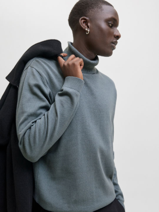 Long Sleeve Gray Sweater