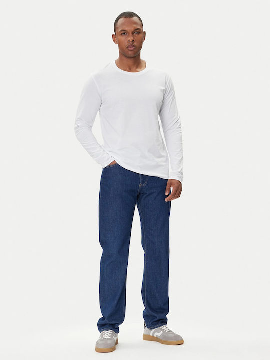 T-shirt White