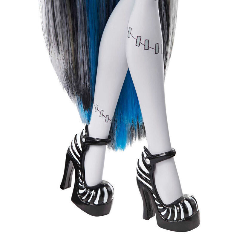Mattel Frankie Stein de Colectie Păpușă HKN29 | Skroutz Romania