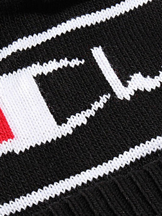 Beanie Unisex Beanie Knitted in Black color