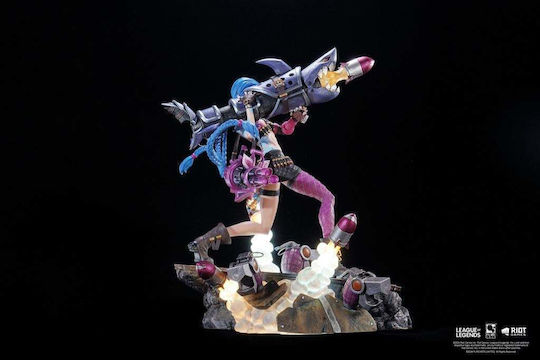 Pure Arts Figure height 32cm at Scale 1:6