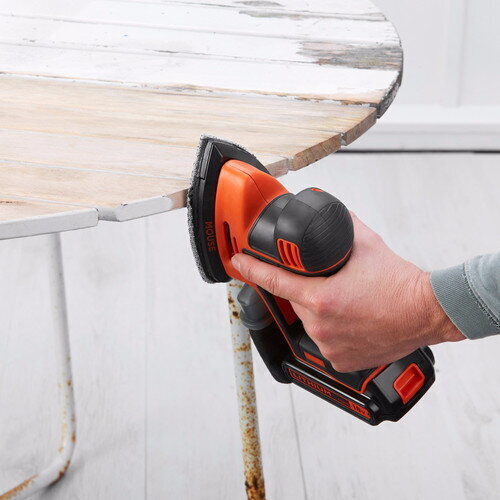 Black & Decker BDCDS18 Tribeio Delta 18V 1x1.5Ah cu sistem de aspirare