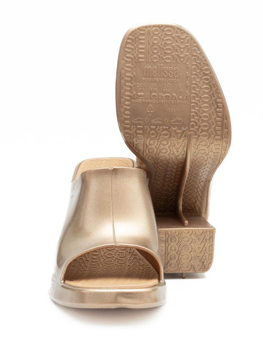Mules with Heel in Gold Color