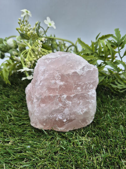 Raw Pink Quartz – Natural Crystal of Love and Positive Energy