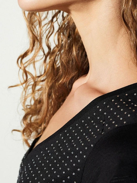 Women's Athletic Blouse Short Sleeve with V Neckline Black
