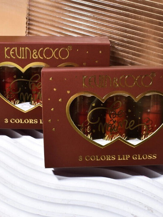 Set Ruj Lucios Kevin Coco Be Mine 3 Culori Luciu de Buze 11 X 7.3 X 2.7cm Variantă Roz-Roșu B
