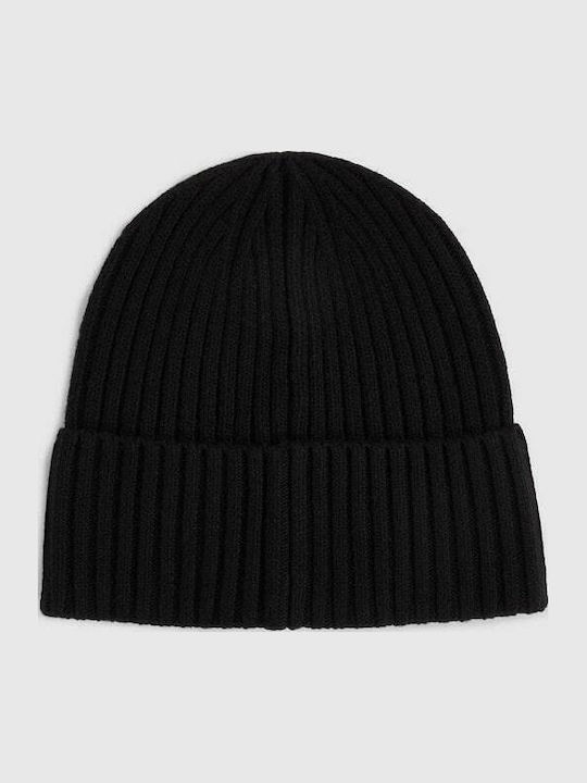 Beanie Beanie Knitted in Black color