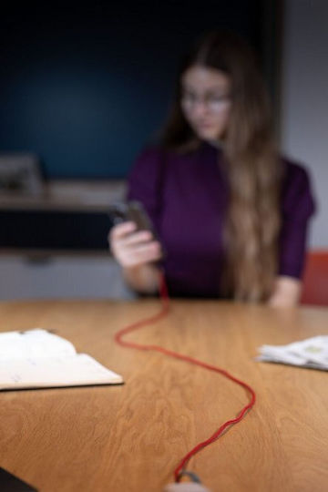 Troika Плетена USB-C към Lightning кабел 100W Червен 2м (CBL20/RD)