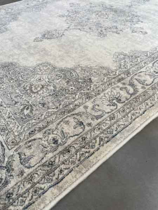 Bekas Carpets Covor Rectangular cu franjuri Gri