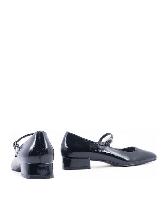 Black Medium Heels
