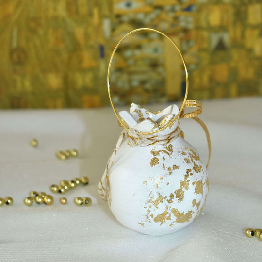 LiebeQueen Handmade Tabletop Lucky Charm Pomegranate White Ceramic 5.5x7cm 1pcs