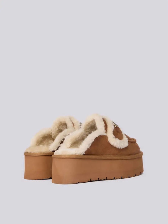 Mules with Chunky Heel in Brown Color