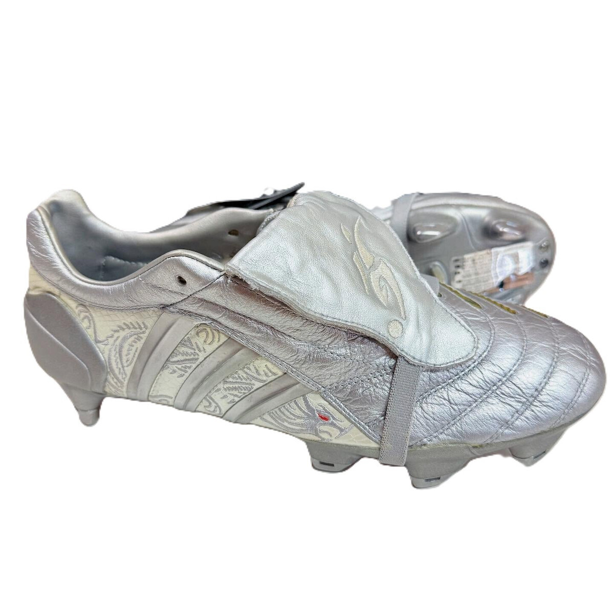 adidas Predator Pulse II TRX Low Football Shoes FG with Cleats