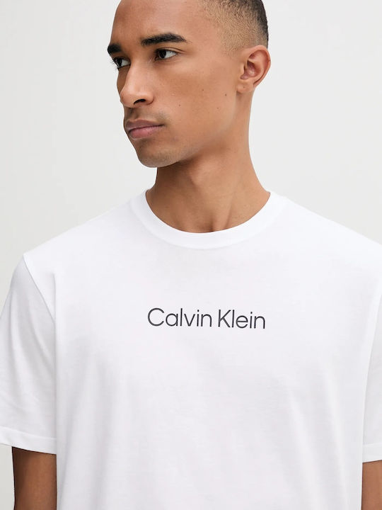 T-shirt White