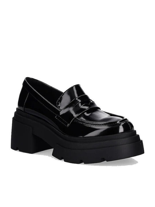 Steve Madden Turnout Women's Loafers in Black Color