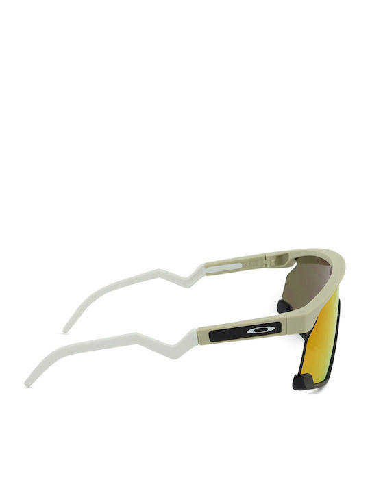 Oakley Bxtr Unisex Sunglasses with White Plastic Frame and Red Mirror Lens