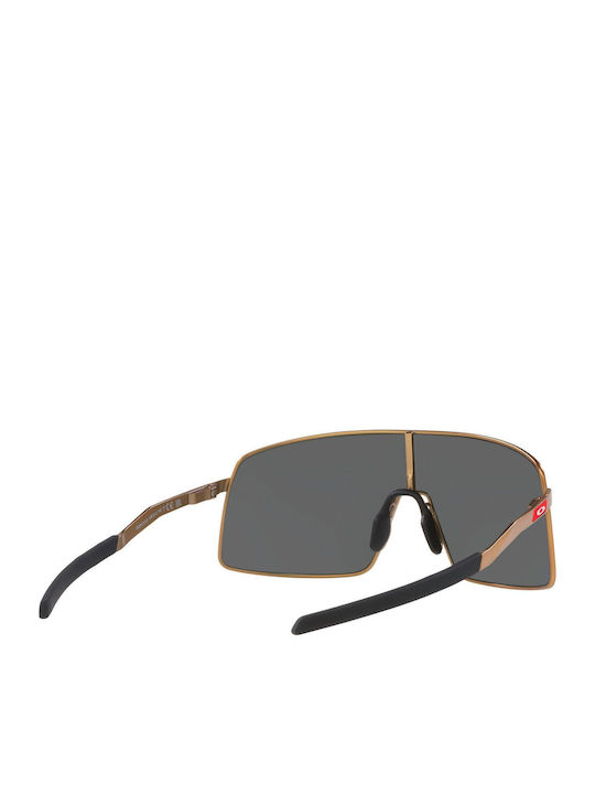 Oakley Sutro Ti Унисекс Слънчеви Очила със Златна Метална Рамка и Сиви Стъкла OO6013-05