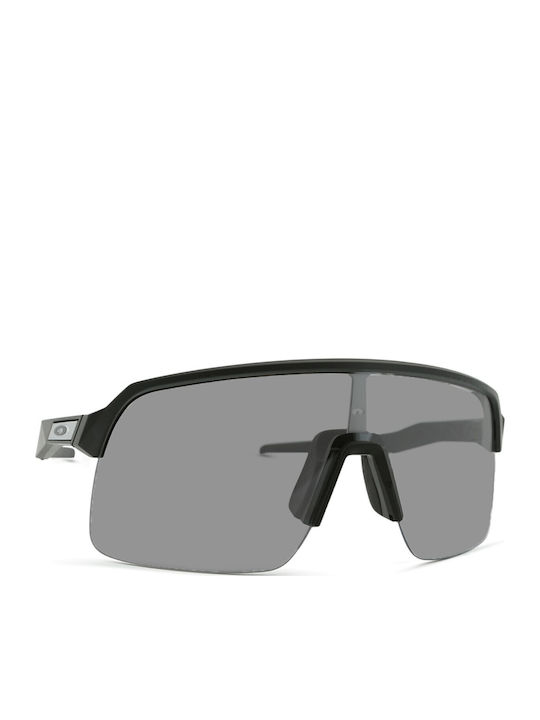 Oakley Sutro Lite Herren Sonnenbrille mit Kunststoff Gestell Photochromic OO9463-45