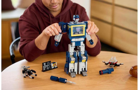LEGO Icons Transformers: Soundwave За 18+ Години 1505 Бройки