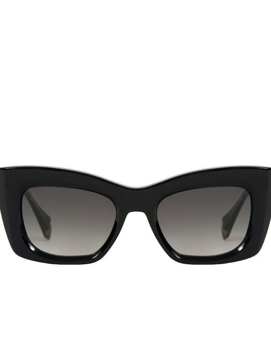 Gigi Barcelona Ophra Women's Sunglasses with Black Plastic Frame and Green Gradient Lens 6734/1