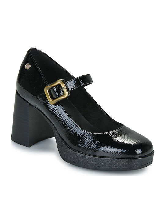 Carmela Footwear