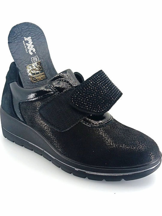 Anatomical Sneakers Black