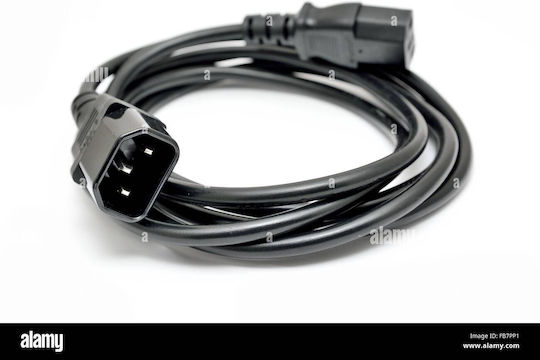 Захранващ кабел Cisco Cab-c15-cbn-eura= от IEC C14 мъжки към IEC C15 женски 0.7м черен