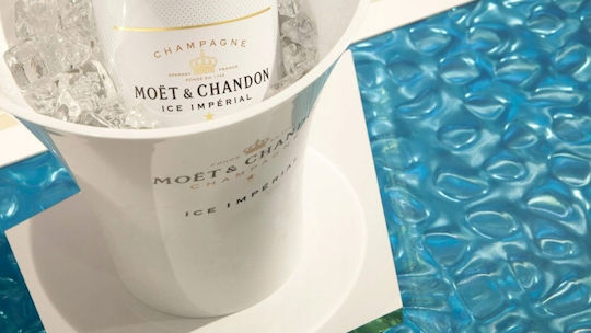Moët & Chandon Champagne Bucket Elegant Cooling Bucket Serving Drinks