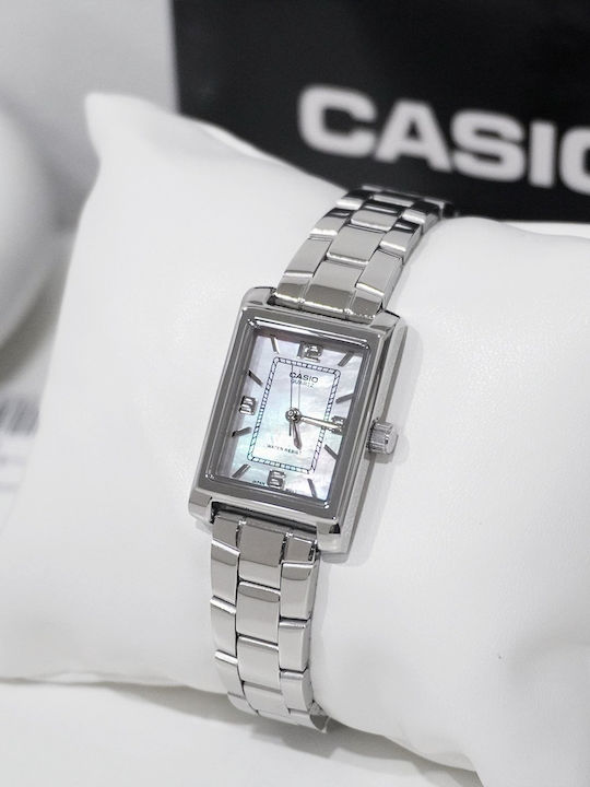 Casio Collection Γυναικείο Ρολόι 21mm Μπαταρίας με Μεταλλικό Μπρασελέ