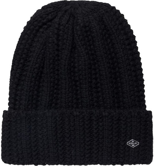 Beanie Beanie Knitted in Black color