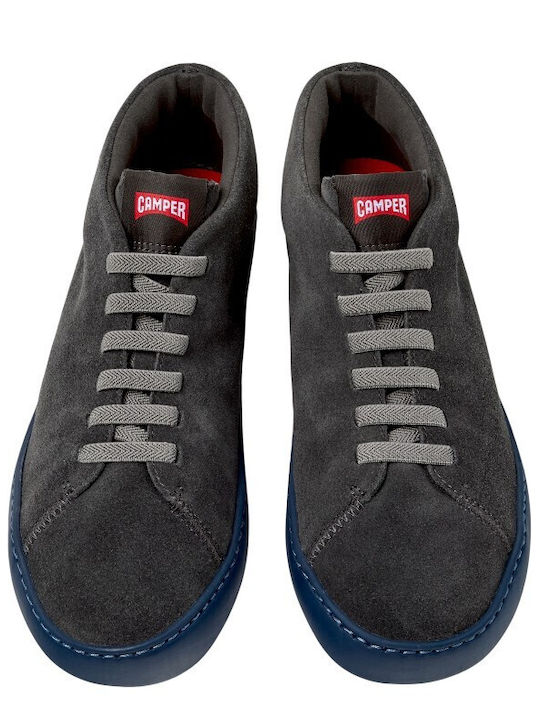 Camper