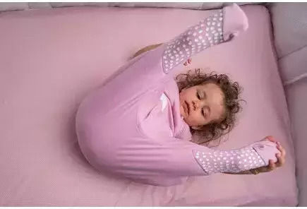 Baby Bliss Winter Sleeping Bag with Feet 2.5 Tog Penguin Pink