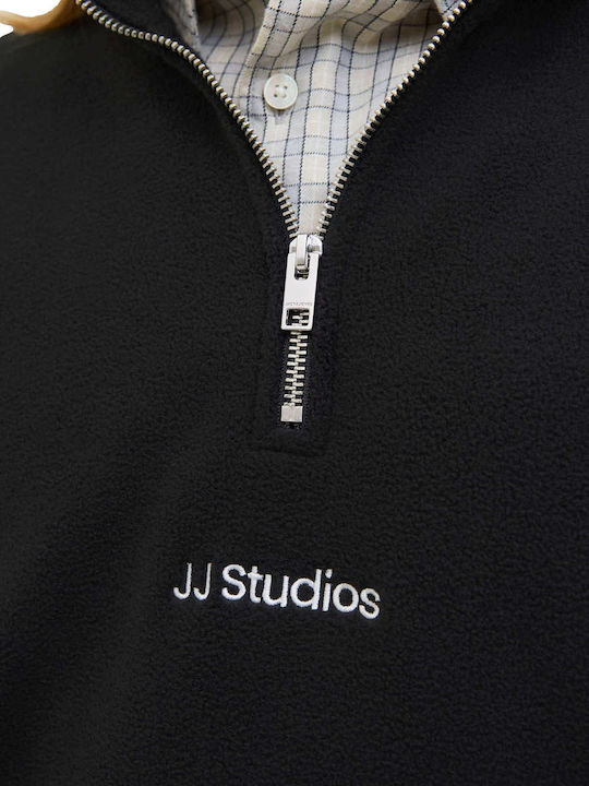 Black Sweatshirt