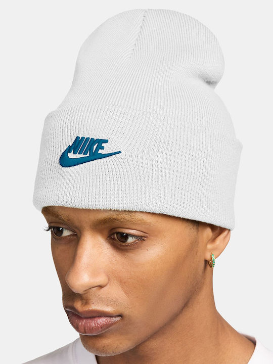 Peak Beanie Beanie Knitted in White color