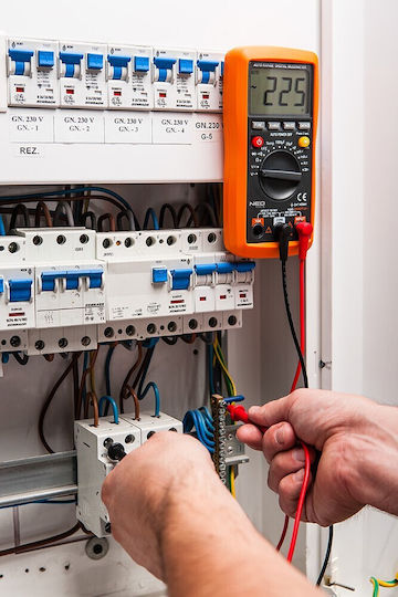 Neo Tools 94-001 Ψηφιακό Πολύμετρο με Μέτρηση AC / DC / Αντίστασης / Χωρητικότητας / Θερμοκρασίας