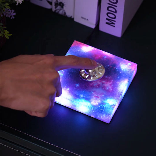 Φωτιστικό LED RGB