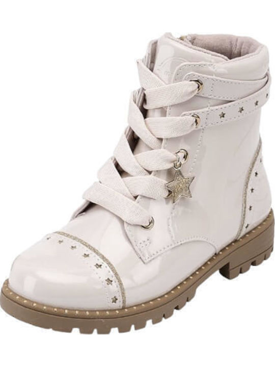 Kinderstiefel aus Lackleder mit Schnürsenkeln Ecru