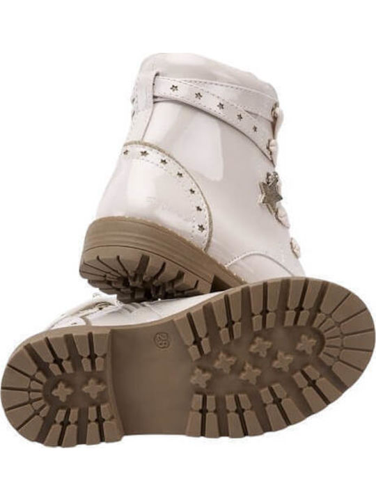 Kinderstiefel aus Lackleder mit Schnürsenkeln Ecru