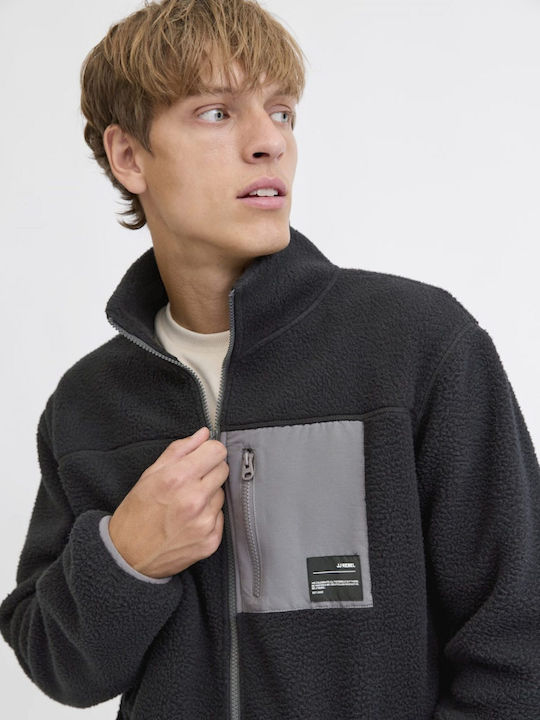 Jacke Black